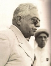 1930-Sultan Mohamed Shah in Karachi.jpg